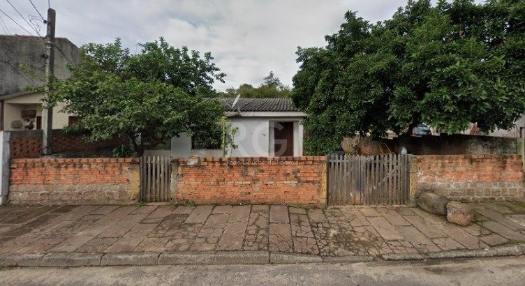 Terreno com 316m² no bairro Passo das Pedras em Porto Alegre para Comprar