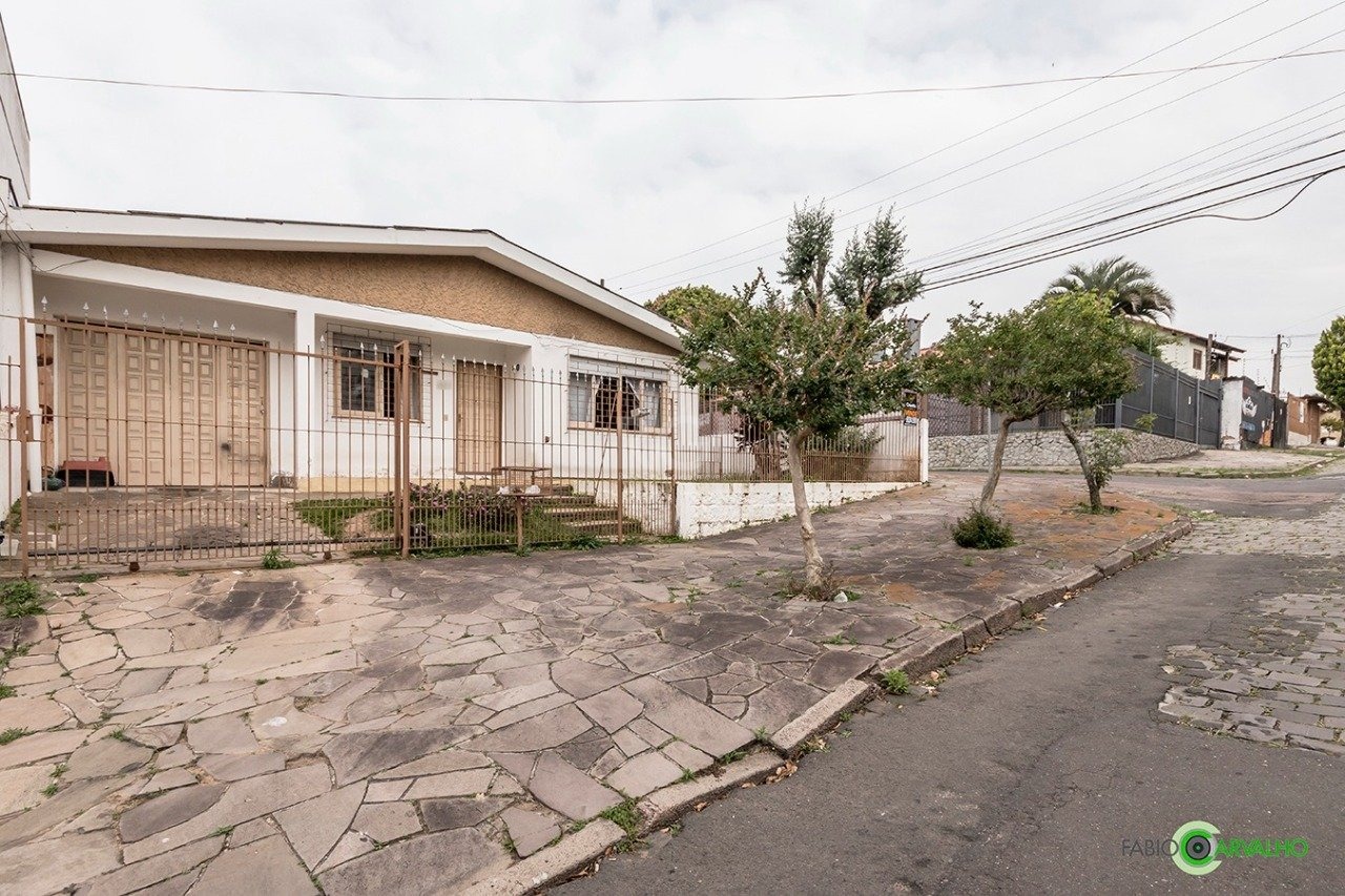 Casa para Venda - 119m², 3 dormitórios, 2 vagas - Jardim Sabará