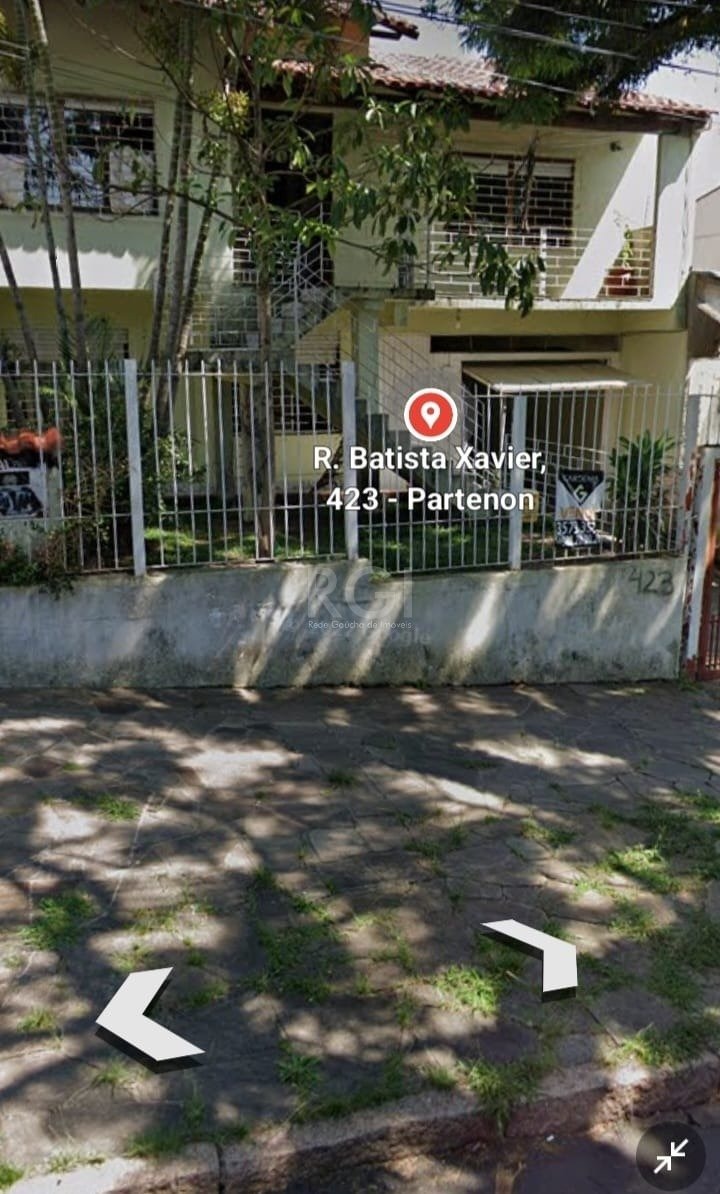 Casa à venda com 90m², 3 quartos, 1 suíte no bairro Partenon em Porto Alegre