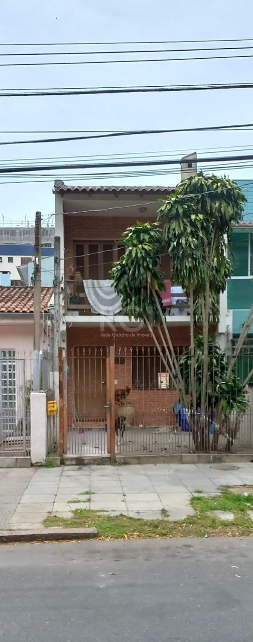 Casa, 3 quartos, 96 m² - Foto 1