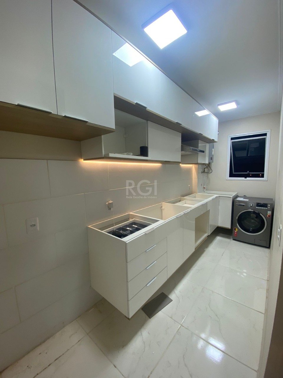 Apartamento à venda com 2 quartos, 53m² - Foto 8