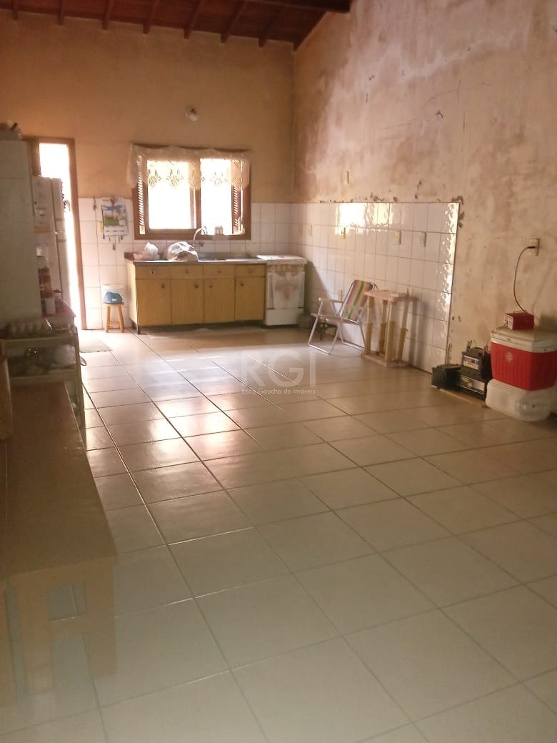 Casa à venda com 3 quartos, 218m² - Foto 7