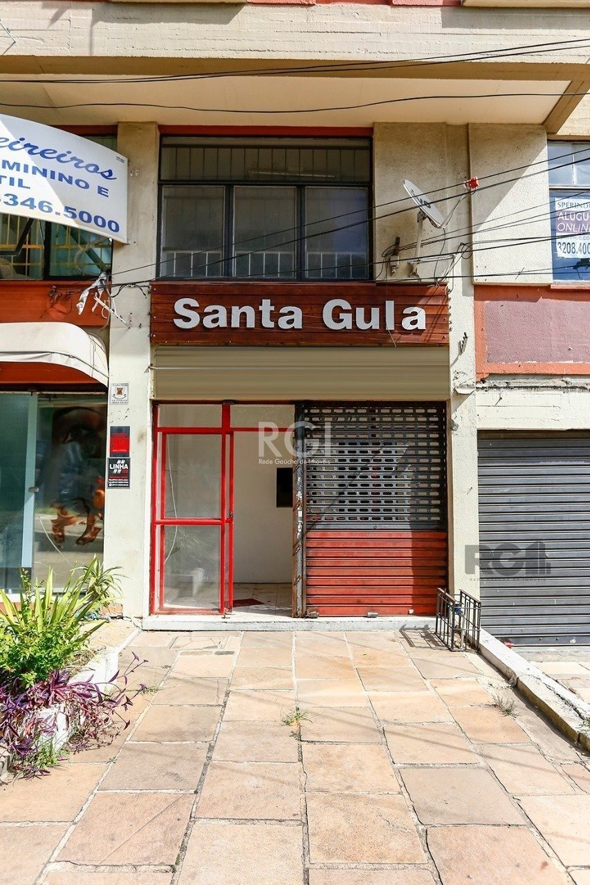 Loja com 56m² no bairro Floresta em Porto Alegre para Comprar