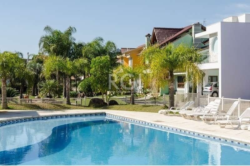 Casa Condominio com 250m², 3 dormitórios, 2 suítes, 2 vagas no bairro Sarandi em Porto Alegre para Comprar