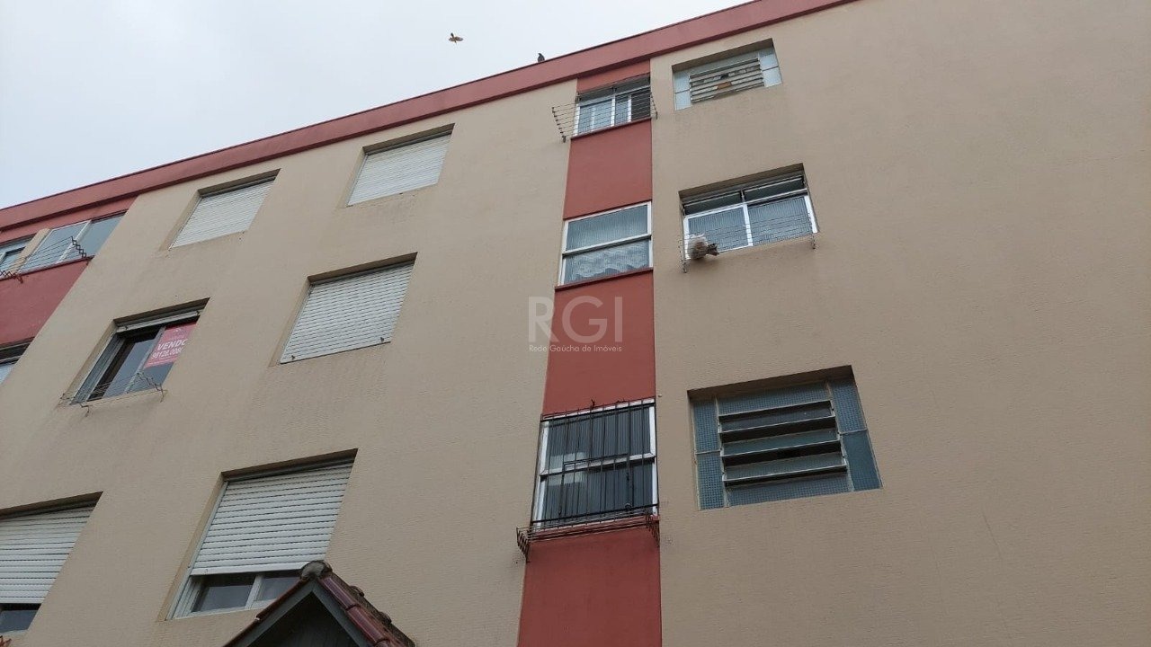 Apartamento com 52m², 1 dormitório no bairro Jardim Leopoldina em Porto Alegre para Comprar
