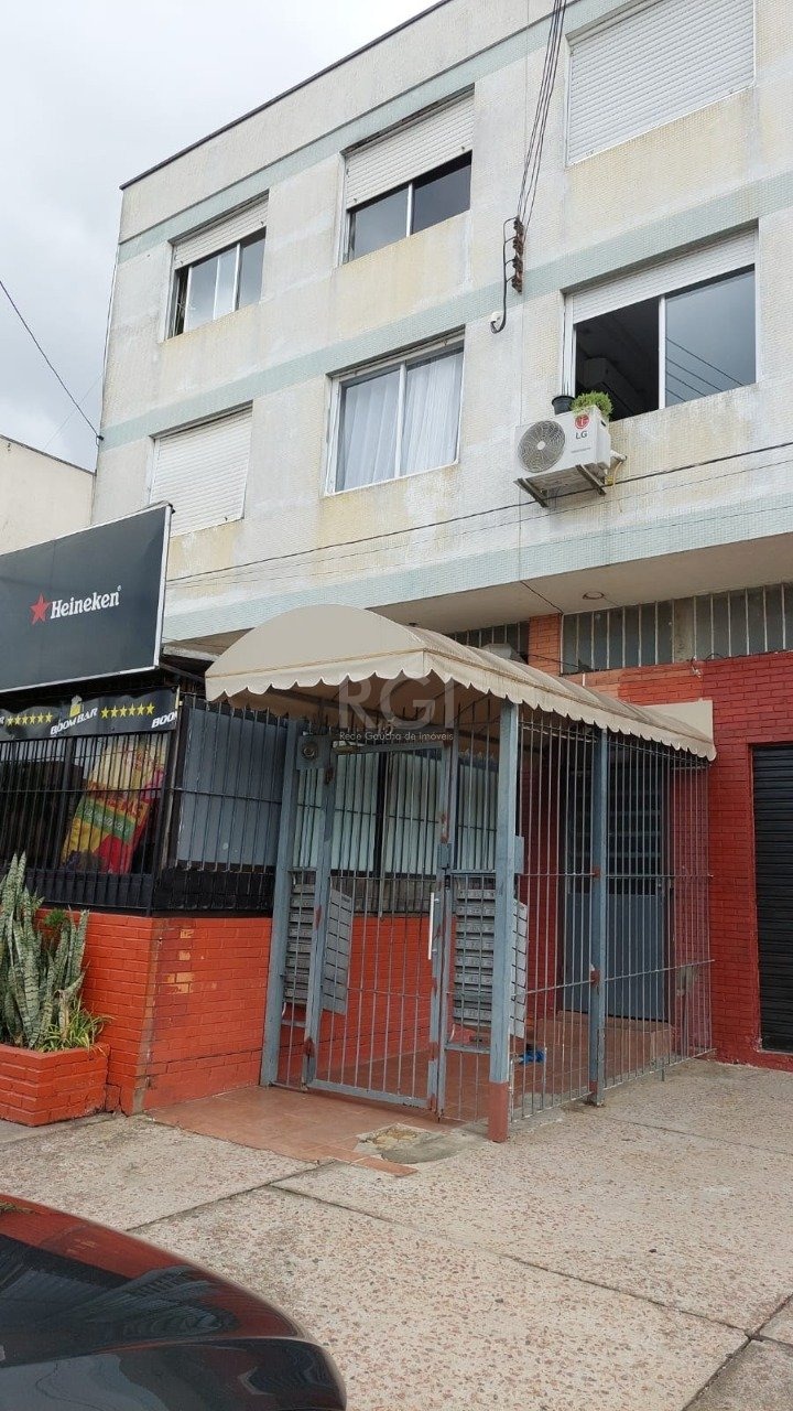 Apartamento com 57m², 1 dormitório no bairro Vila Ipiranga em Porto Alegre para Comprar