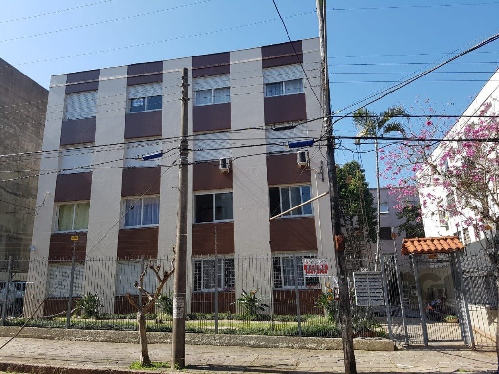 Apartamento com 69m², 2 dormitórios, 1 vaga no bairro Jardim Lindóia em Porto Alegre para Comprar