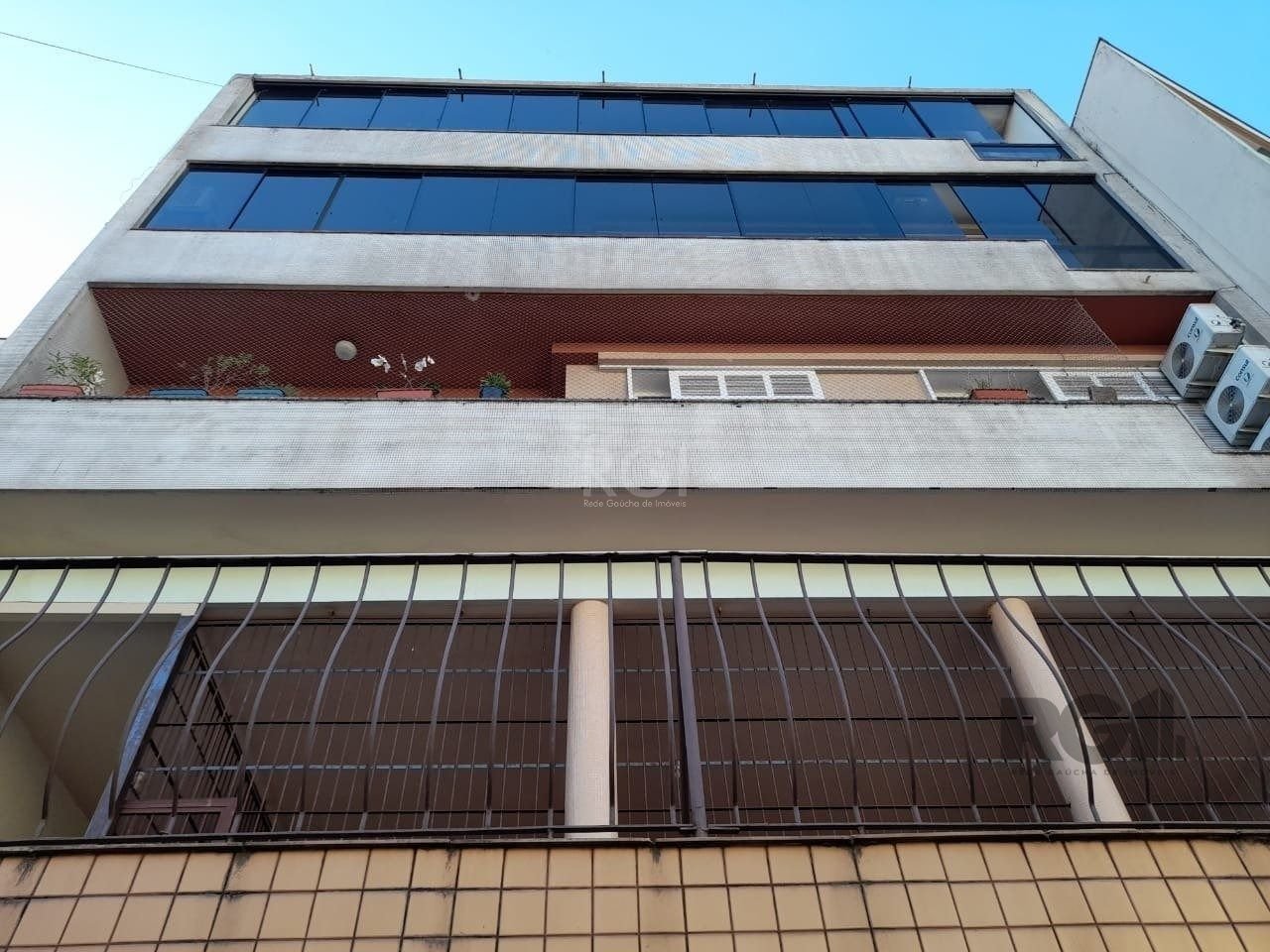 Apartamento com 115m², 3 dormitórios, 1 vaga no bairro Higienópolis em Porto Alegre para Comprar