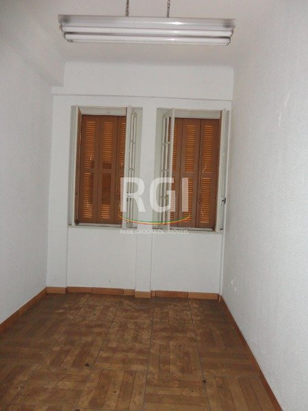 Conjunto/Sala para Venda - 33m², 0 dormitórios, Centro Histórico