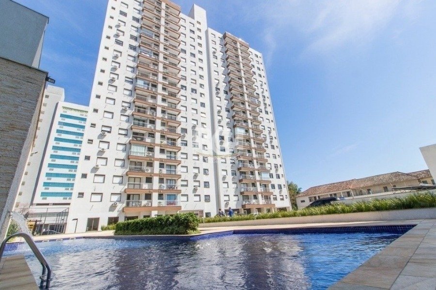 Apartamento com 81m², 3 dormitórios, 1 suíte, 1 vaga no bairro Santa Maria Goretti em Porto Alegre para Comprar