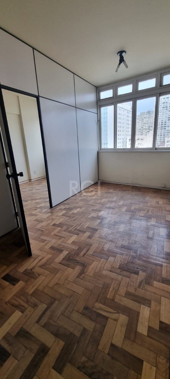 Conjunto/Sala para Venda - 29.26m², 0 dormitórios, Centro