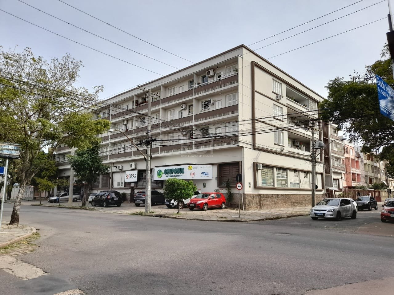 Apartamento à venda com 102m², 3 quartos no bairro São Geraldo em Porto Alegre