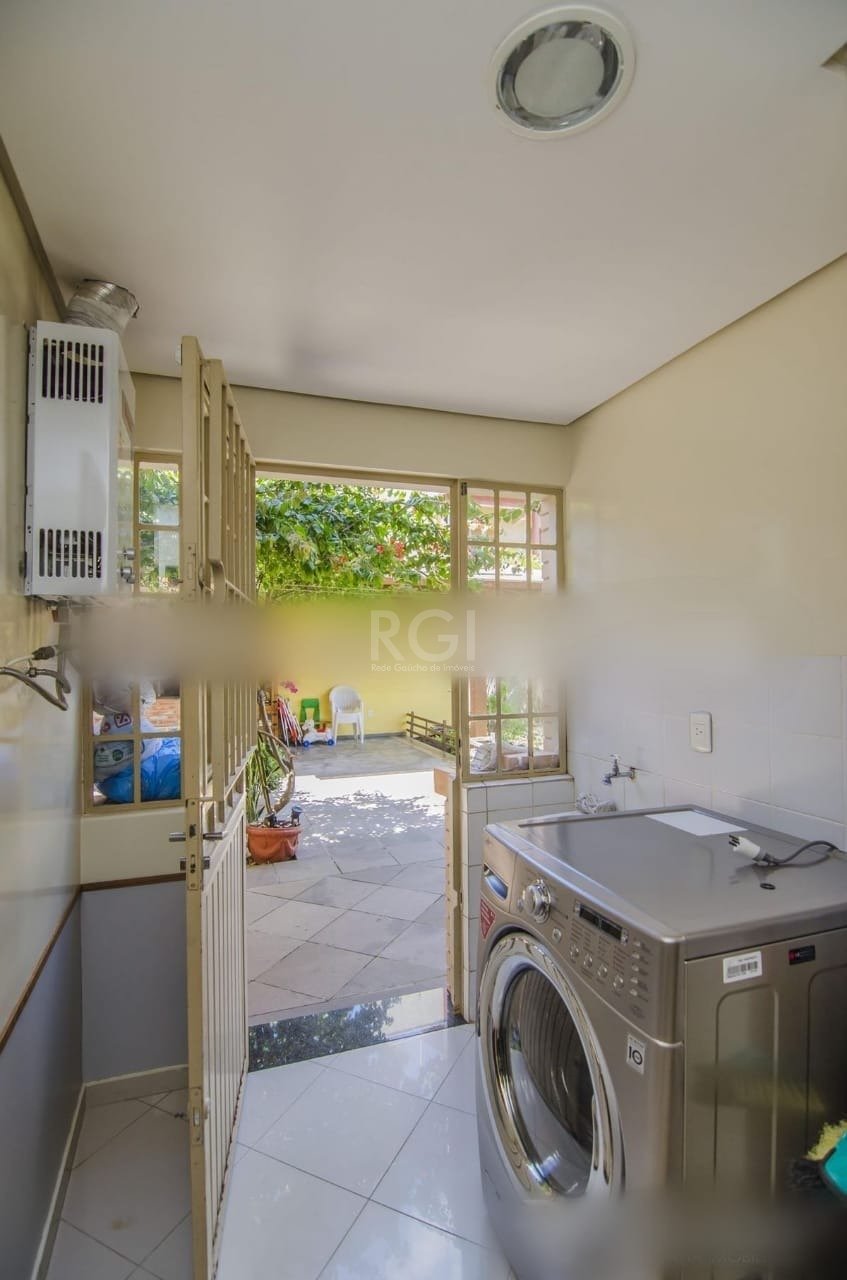 Casa, 3 quartos, 235 m² - Foto 13