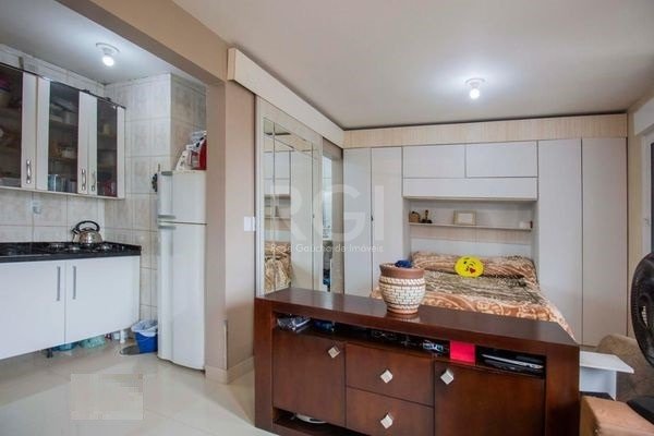 Apartamento JK para Venda - 30m², 1 dormitório, Jardim Leopoldina - Pilar Imóveis