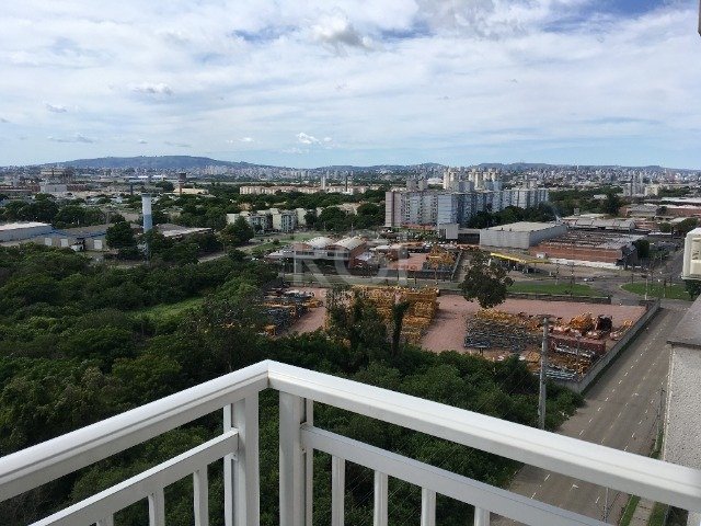 Apartamento à venda com 50m², 2 quartos, 1 suíte, 1 vaga no bairro Farrapos em Porto Alegre