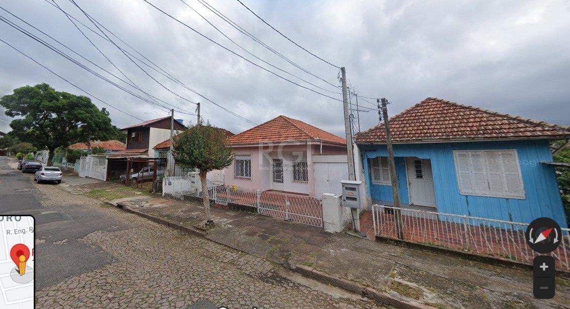 Casa com 260m² no bairro Cristo Redentor em Porto Alegre para Comprar