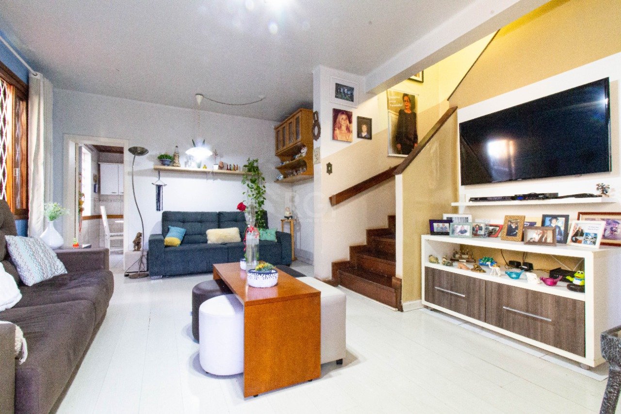 Casa, 4 quartos, 225 m² - Foto 3