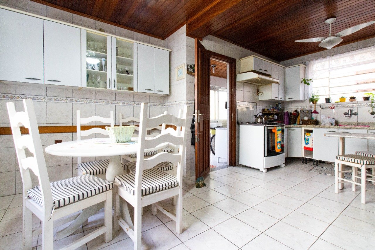 Casa, 4 quartos, 225 m² - Foto 6