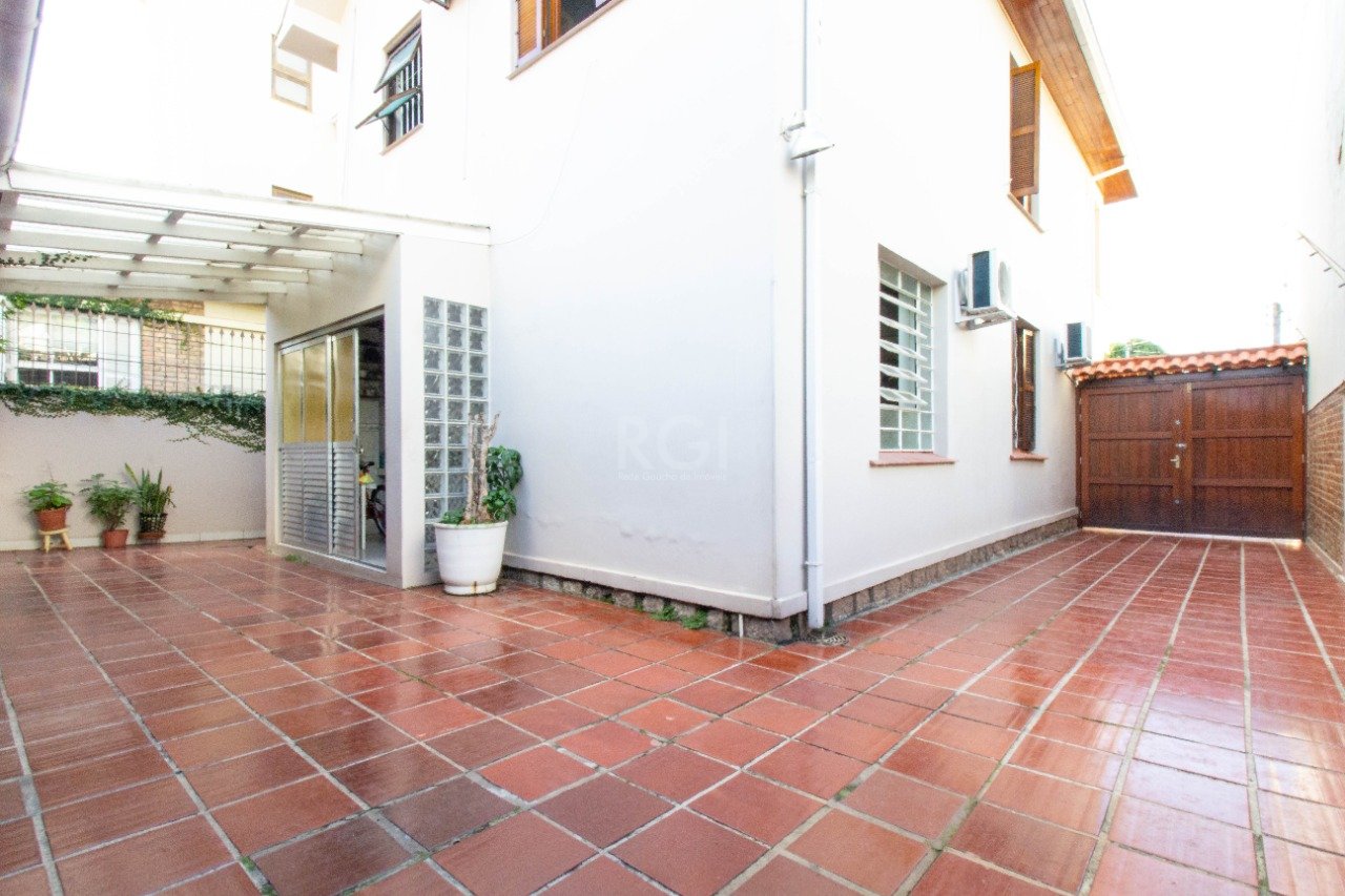 Casa, 4 quartos, 225 m² - Foto 8