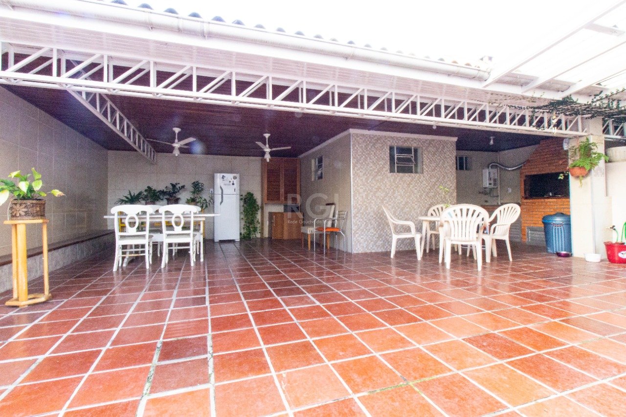 Casa, 4 quartos, 225 m² - Foto 10