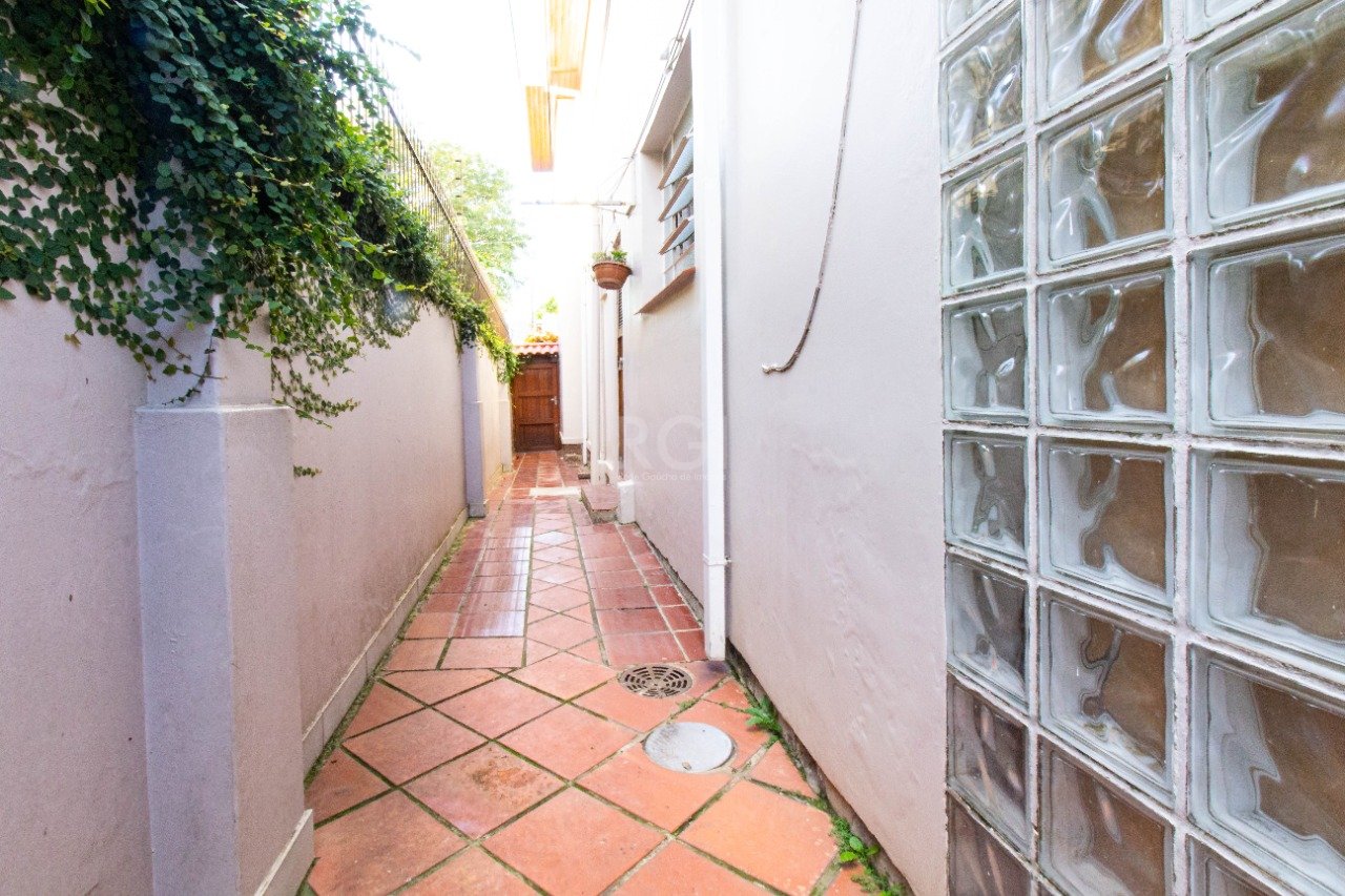 Casa, 4 quartos, 225 m² - Foto 11