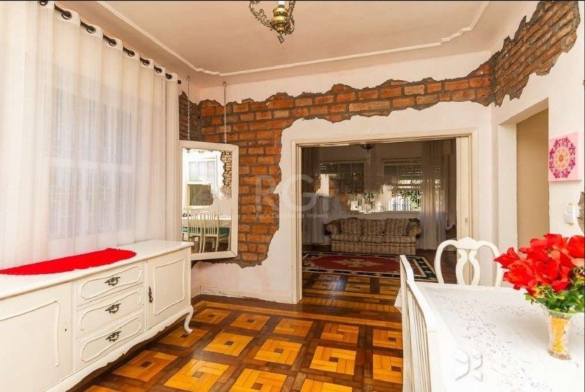 Casa, 3 quartos, 217 m² - Foto 1