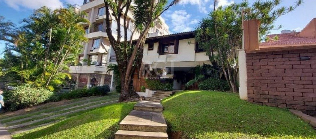 Casa, 4 quartos, 486 m² - Foto 1