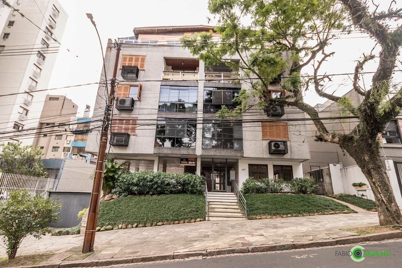 Apartamento à venda com 112m², 3 quartos, 1 suíte, 3 vagas no bairro Higienópolis em Porto Alegre