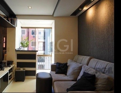 Apartamento com 67m², 3 dormitórios, 1 vaga no bairro Sarandi em Porto Alegre para Comprar