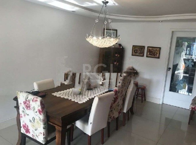 Casa, 4 quartos, 175 m² - Foto 3